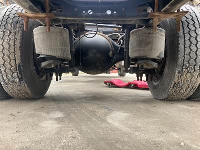 Meritor MS2114X Rear Axle Housing for a International Durastar (4400)