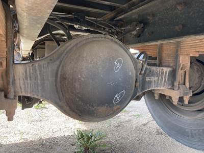 Meritor MS2114X Rear Axle Housing for a International Durastar (4300)