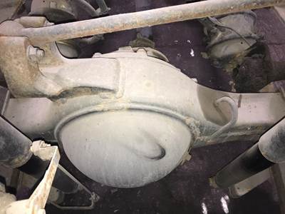 Meritor MS2114X Rear Axle Housing for a International Durastar (4300)