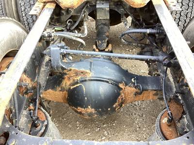 Meritor RR20140 Rear Axle Housing for a International Prostar