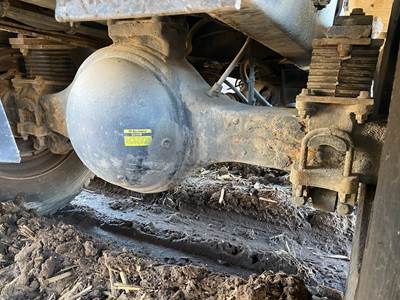 Meritor RR20145 Rear Axle Housing for a Volvo WG