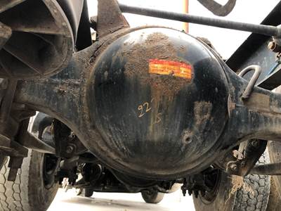 Meritor RR20145 Rear Axle Housing for a Freightliner Cascadia