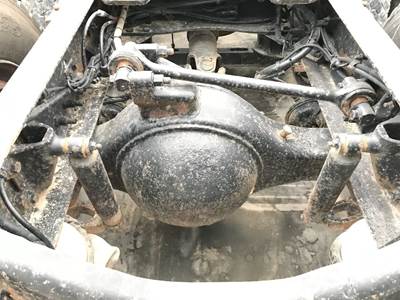 Meritor RR20145 Rear Axle Housing for a Volvo VNM