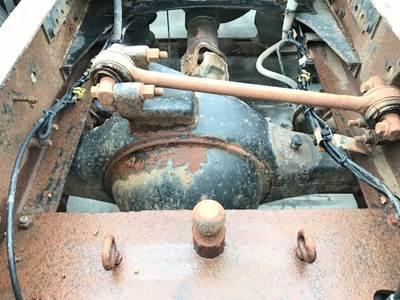 Meritor RR20145 Rear Axle Housing for a Volvo VNL