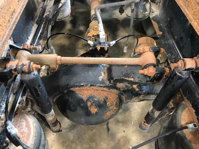 Meritor RR20145 Rear Axle Housing for a Mack CH