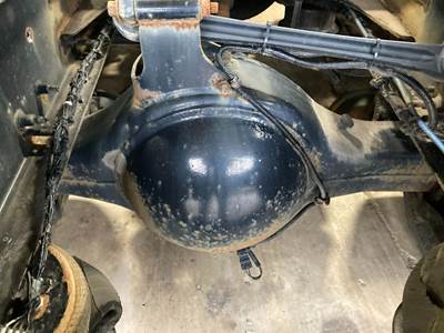 Meritor RR20145 Rear Axle Housing for a Volvo VNL