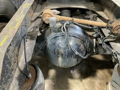 Meritor RR20145 Rear Axle Housing for a Volvo VNL