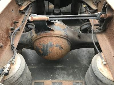 Meritor RR20145 Rear Axle Housing for a Volvo VNL