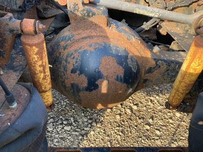 Meritor RR20145 Rear Axle Housing for a Volvo VNM