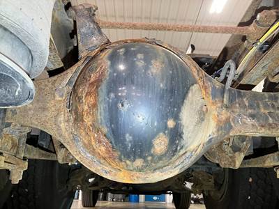 Meritor RR20145 Rear Axle Housing for a Sterling A9513