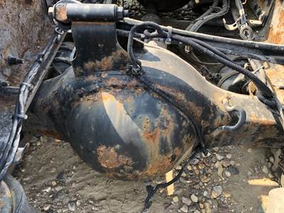 Meritor RR20145 Rear Axle Housing for a Mack Cxu