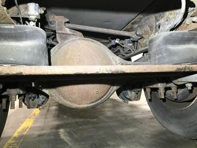 Meritor RR20145 Rear Axle Housing for a Hino 268