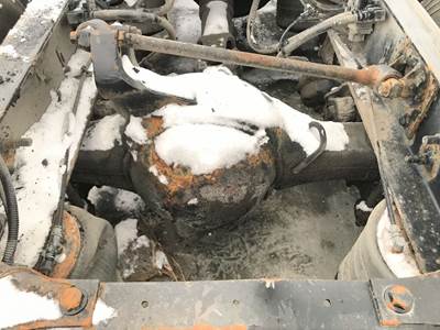 Meritor RR20145 Rear Axle Housing for a International Prostar