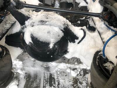 Meritor RR20145 Rear Axle Housing for a Freightliner Cascadia