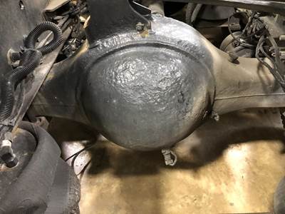 Meritor RR20145 Rear Axle Housing for a Volvo VNL