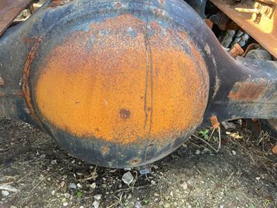 Meritor RR20145 Rear Axle Housing for a Volvo VNL