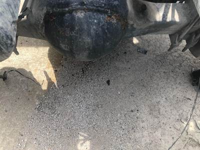 Meritor RR20145 Rear Axle Housing for a Volvo Wca