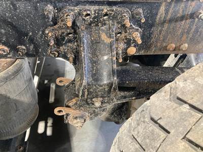 Meritor RR20145 Rear Axle Housing for a Mack Cxu