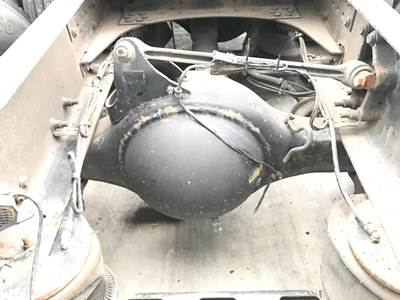 Meritor RR20145 Rear Axle Housing for a Volvo VNL