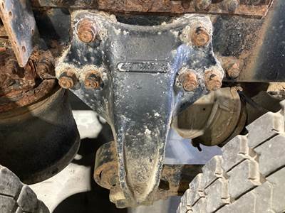 Meritor RR20145 Rear Axle Housing for a Freightliner FLD120