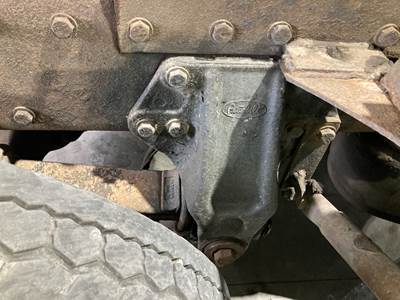 Meritor RR20145 Rear Axle Housing for a Peterbilt 379
