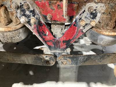 Meritor RR20145 Rear Axle Housing for a Kenworth T800