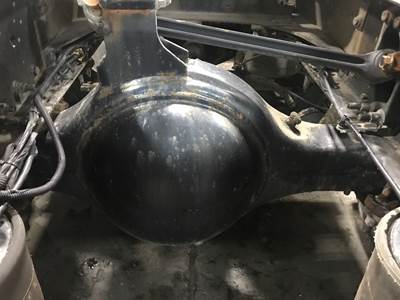 Meritor RR20145 Rear Axle Housing for a Volvo VNL