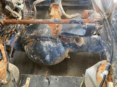 Meritor RR20145 Rear Axle Housing for a International 9200