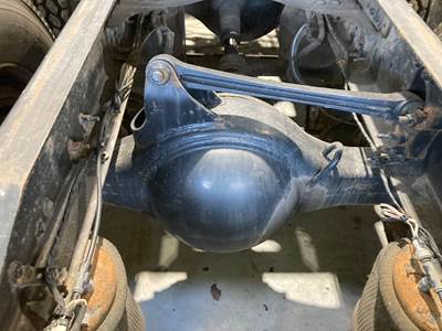 Meritor RR20145 Rear Axle Housing for a Mack Cxu