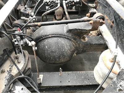 Meritor RR20145 Rear Axle Housing for a International 9200