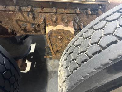 Meritor RR20145 Rear Axle Housing for a Volvo VNL