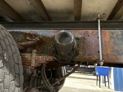 Meritor RR20145 Rear Axle Housing for a Ford F750