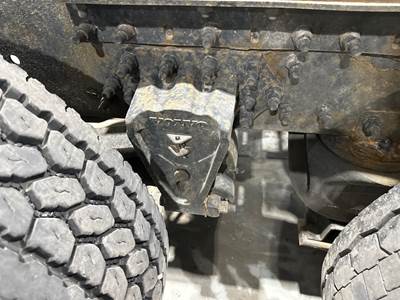 Meritor RR20145 Rear Axle Housing for a Volvo VNL