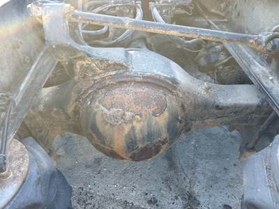 Meritor RR20145 Rear Axle Housing for a International 9400