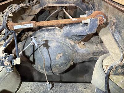 Meritor RR20145 Rear Axle Housing for a International 9400