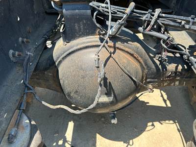 Meritor RR20145 Rear Axle Housing for a Volvo VNL