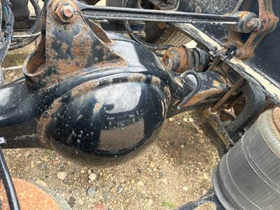 Meritor RR20145 Rear Axle Housing for a Mack Cxu