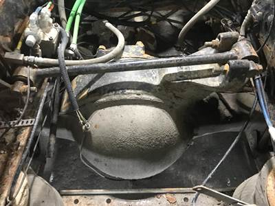 Meritor RR20160 Rear Axle Housing for a International 5600I