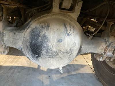 Meritor RR20160 Rear Axle Housing for a Sterling L9513