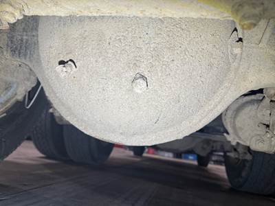 Meritor RR23164 Rear Axle Housing for a Kenworth T800