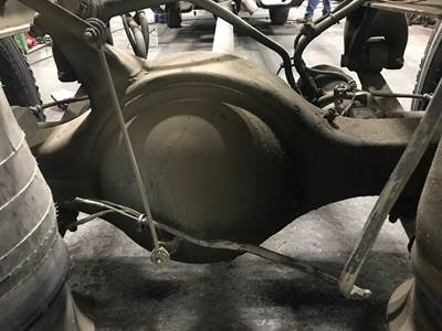 Meritor RS19144 Rear Axle Housing for a Freightliner FL70