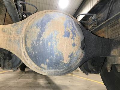 Meritor RS21145 Rear Axle Housing for a Hino 338