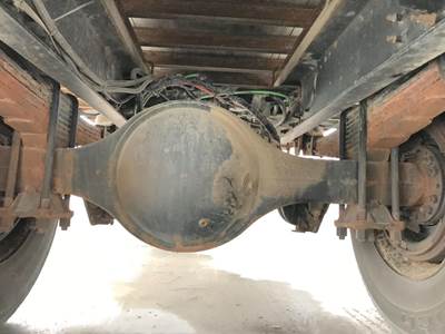 Meritor RS21145 Rear Axle Housing for a Freightliner M2 106