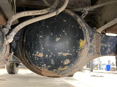 Meritor RS21145 Rear Axle Housing for a Freightliner FL70