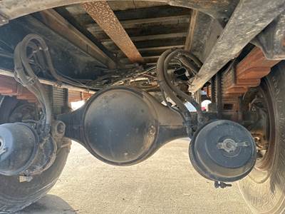 Meritor RS21145 Rear Axle Housing for a Freightliner M2 106