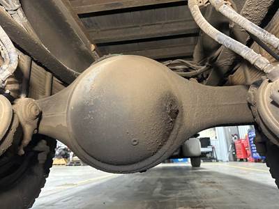 Meritor RS21145 Rear Axle Housing for a Freightliner M2 106