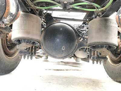 Meritor RS23160 Rear Axle Housing for a International Prostar