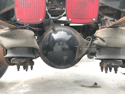 Meritor RS23160 Rear Axle Housing for a International Transtar (8600)