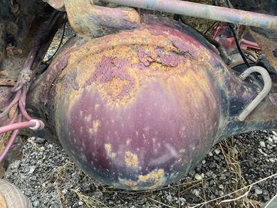 Meritor RS23160 Rear Axle Housing for a Volvo VNM