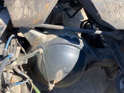 Meritor RS23160 Rear Axle Housing for a Freightliner Cascadia